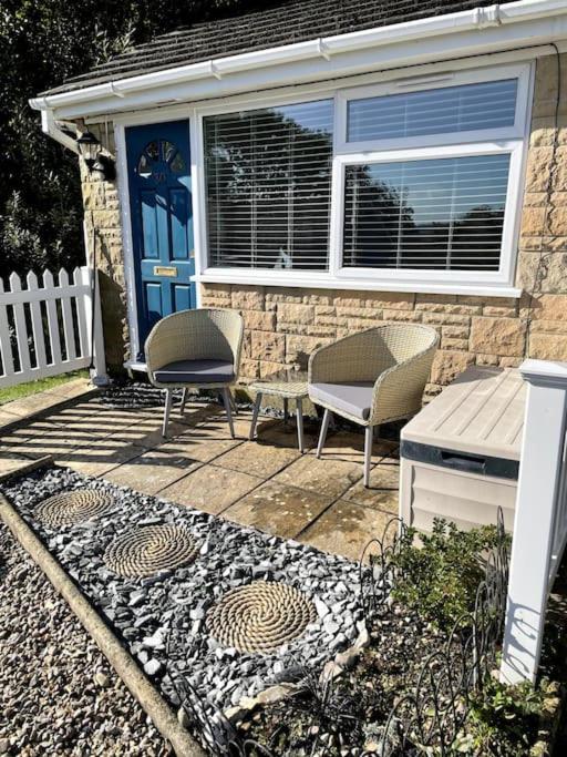 Self-Catering Studio In Beautiful Charmouth Exterior photo